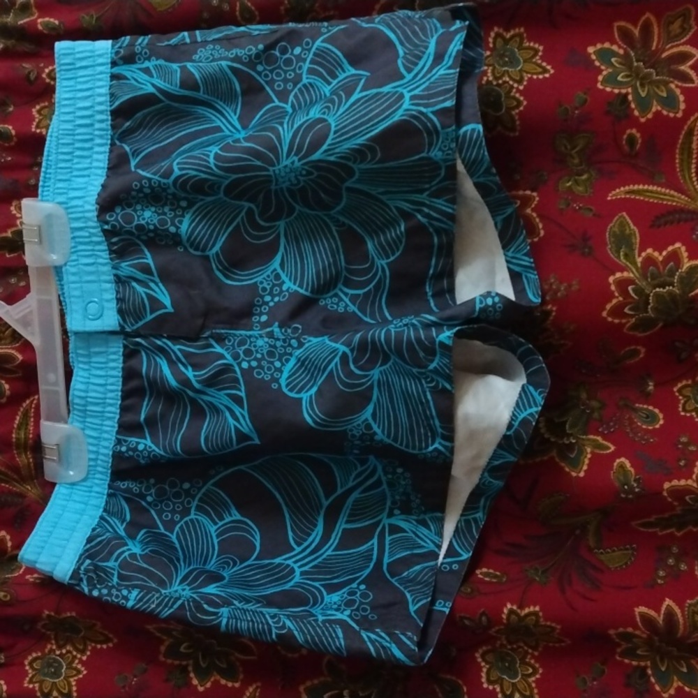 Old navy shorts